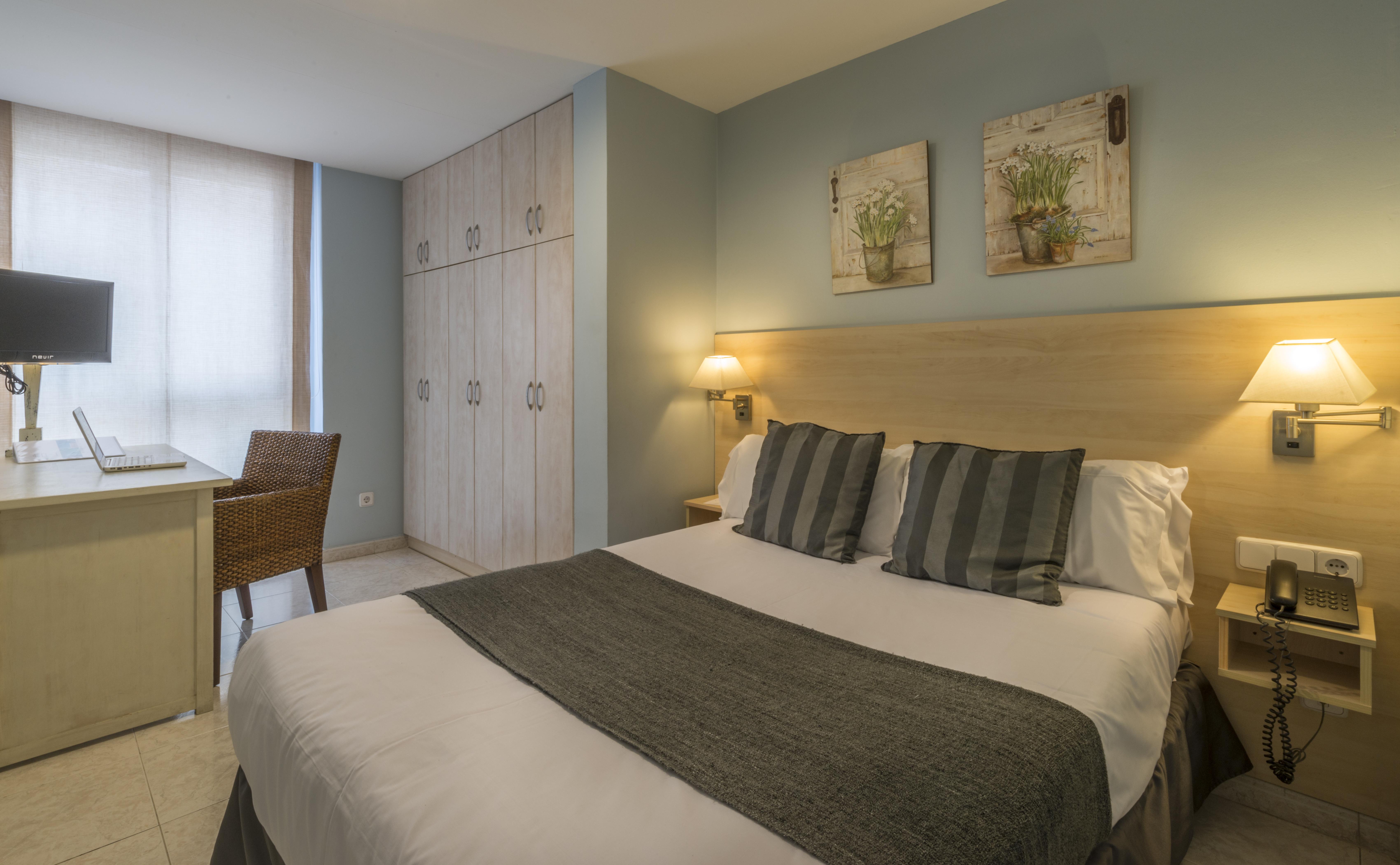Alexandra Aparthotel Benstarhotelgroup 塔拉戈纳 外观 照片