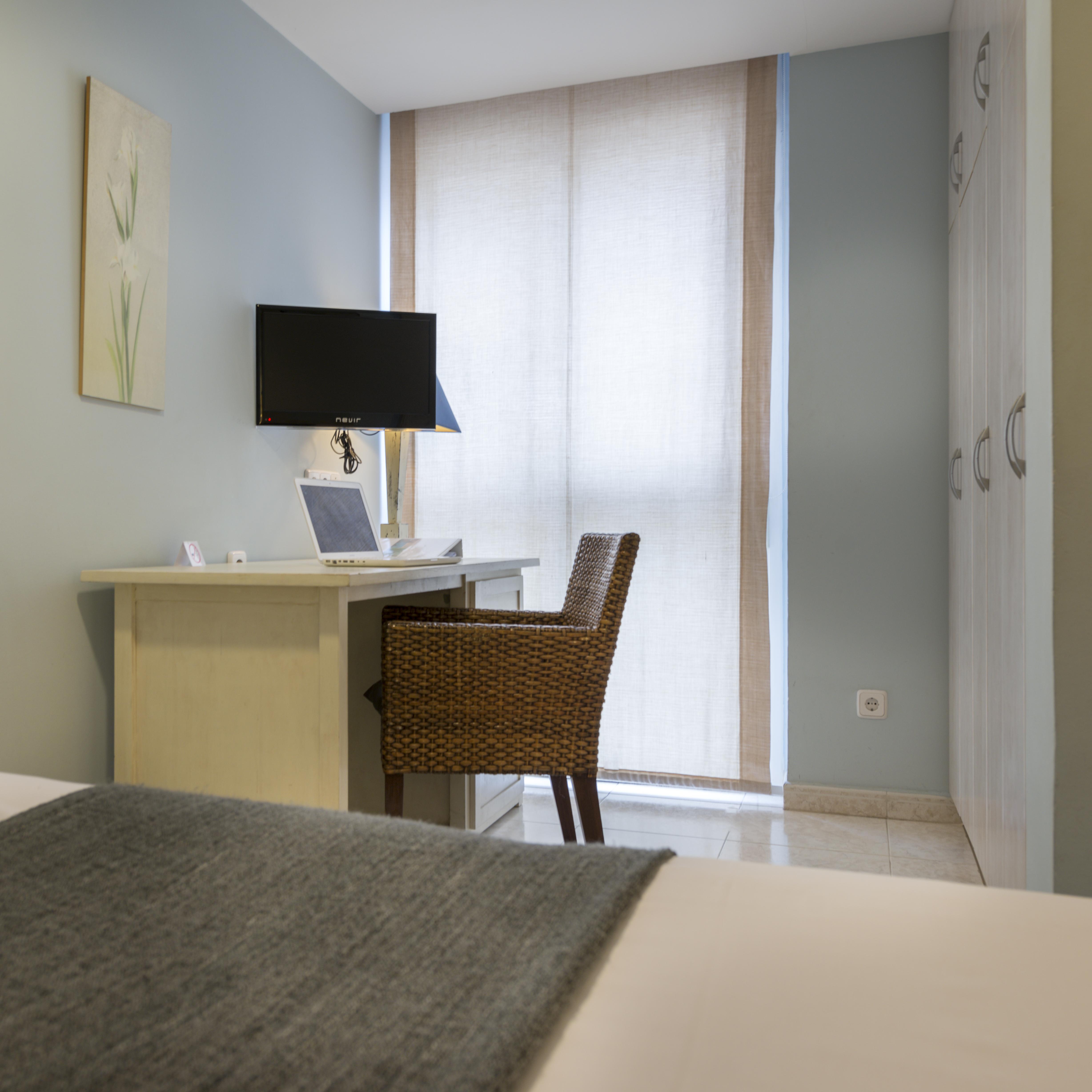 Alexandra Aparthotel Benstarhotelgroup 塔拉戈纳 外观 照片