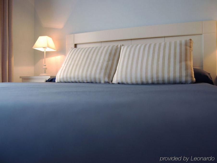 Alexandra Aparthotel Benstarhotelgroup 塔拉戈纳 客房 照片