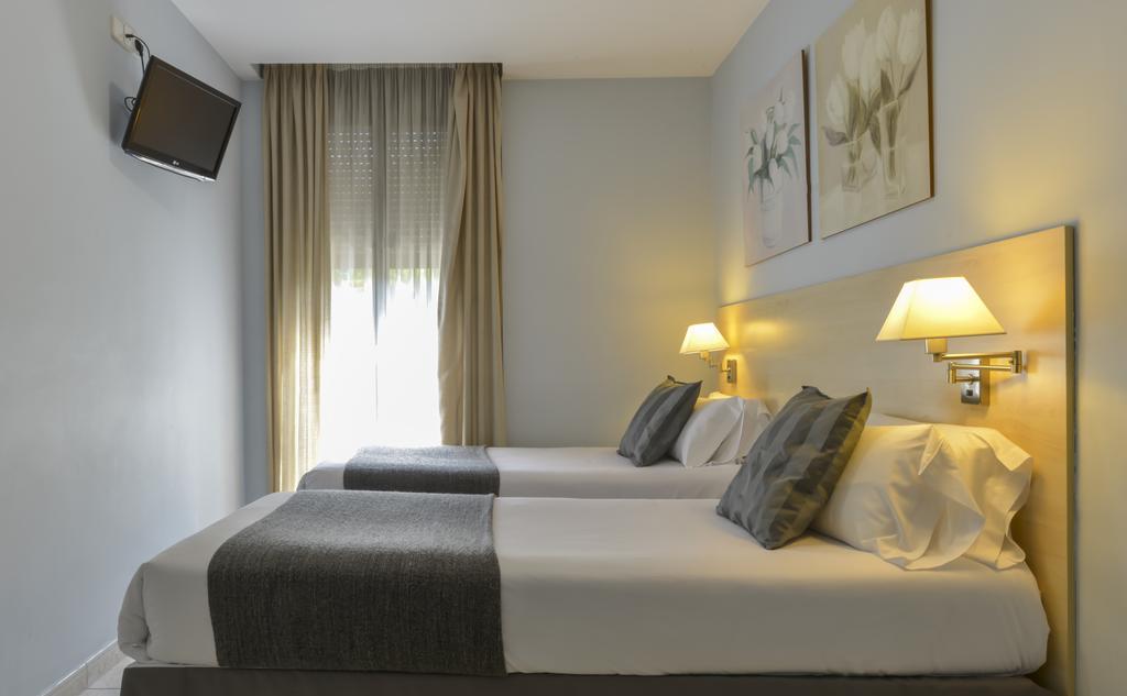 Alexandra Aparthotel Benstarhotelgroup 塔拉戈纳 客房 照片